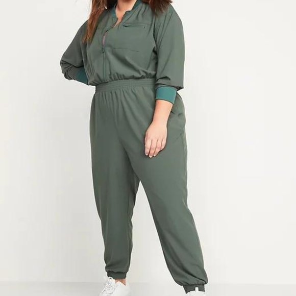 Old Navy StretchTech Cropped Zip Bomber Jumpsuit for Women New - Picture 6 of 7